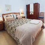 A Casa Dos Avos 페라구도
