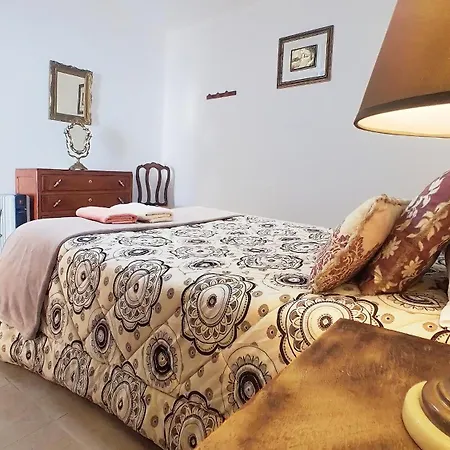 A Casa Dos Avos Pera