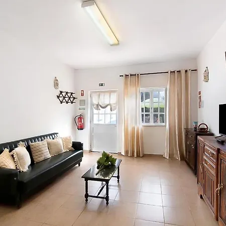 A Casa Dos Avos *