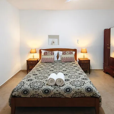 A Casa Dos Avos
