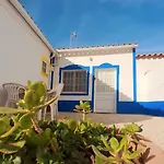 A Casa Dos Avos Vakantiehuis Pêra