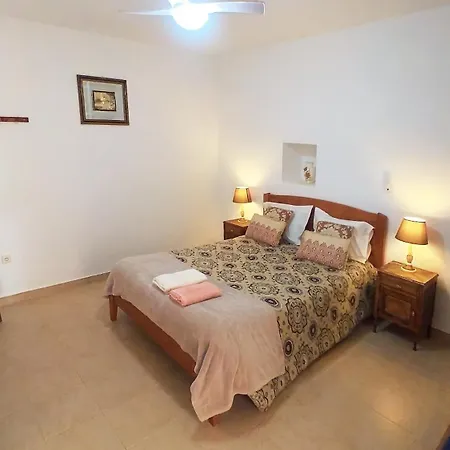 度假居 A Casa Dos Avos