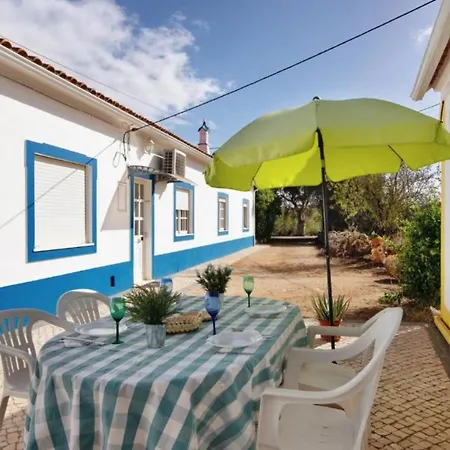 別荘 A Casa Dos Avos *