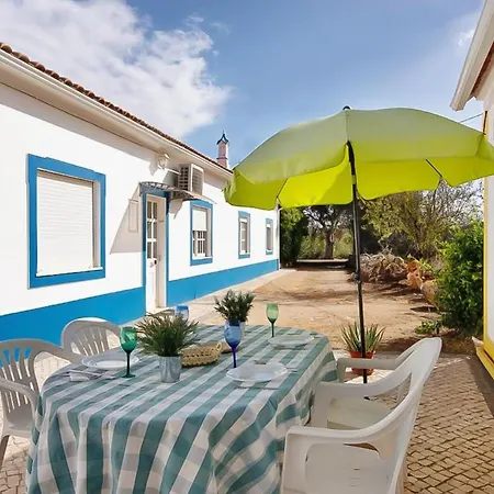 度假居 A Casa Dos Avos *